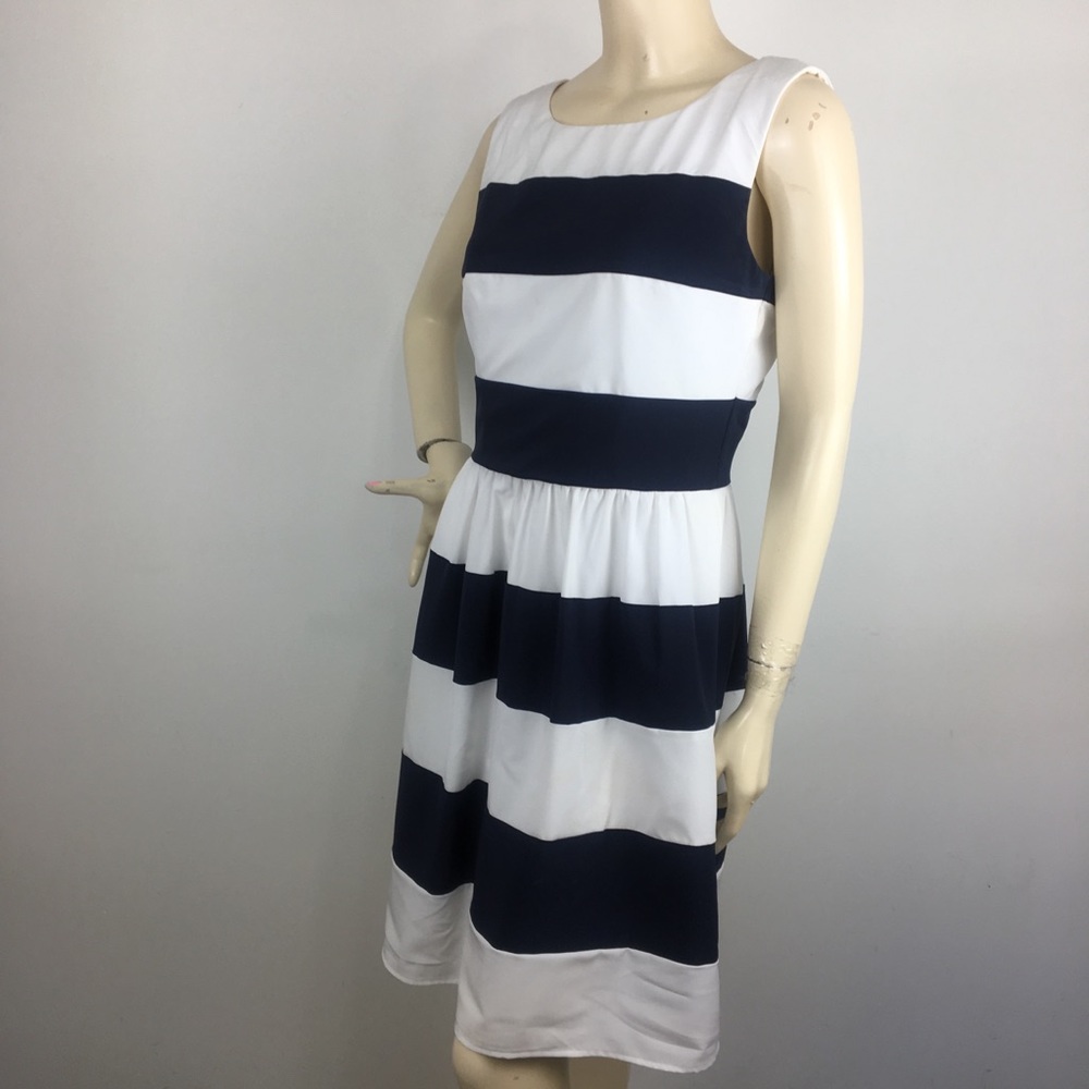 Dress Barn Size 6 Dress